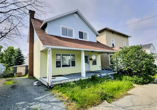 Two or more stories for sale - 32 Rue Cardinal-Bégin E., Rouyn-Noranda, J9X3G8