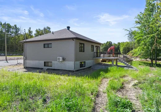 Maison à vendre - 415 Rue Denis, Acton Vale, J0H 1A0