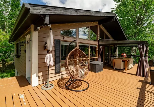 Maison à vendre - 16 Rue Corbeil, Morin-Heights, J0R 1H0