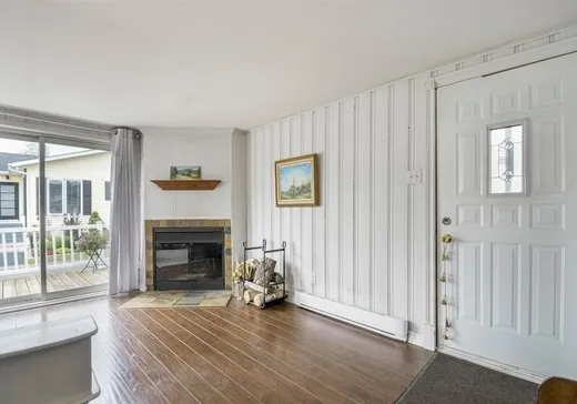 Maison à vendre - 312 Ch. des Habitations-des-Monts, Saint-Sauveur, J0R 1R3