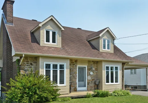 Maison à vendre - 21 Rue Daigneault, Salaberry-de-Valleyfield, J6T 5C2
