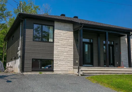 Bungalow for sale - 6943 Rue Bergerac, Rock Forest-Saint-Élie-Deauville, J1N2R5