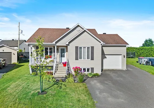 Bungalow for sale - 2225 Rue du Chancelier, Drummondville, J2B0M6