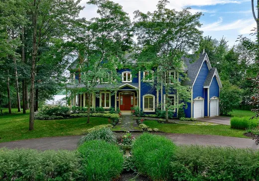 Maison à étages à vendre - 4105 Ch. Hemmings, Saint-Lucien, J0C1N0