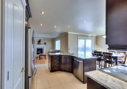 Maison à vendre - 24 Rue du Syrah, Kirkland (Île de Montréal), H9H 0B1