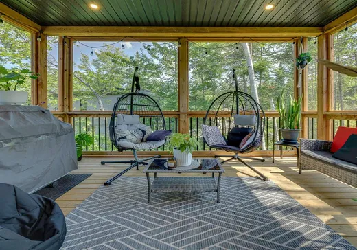 Maison à vendre - 113 Rue du Crépuscule, Sainte-Marguerite-du-Lac-Masson, J0T 1L0