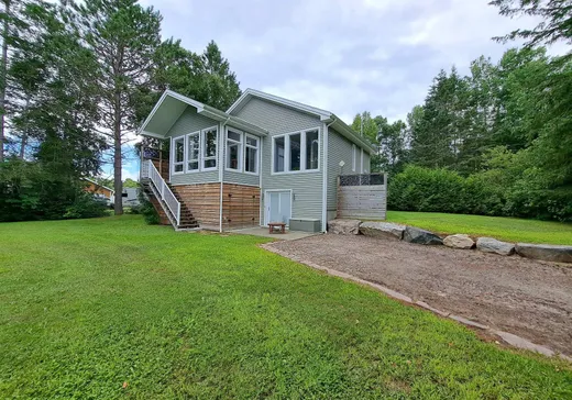 House for sale - 3710 Ch. du Héron, Mont-Laurier, J9L 3G6
