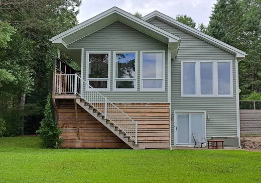 House for sale - 3710 Ch. du Héron, Mont-Laurier, J9L 3G6