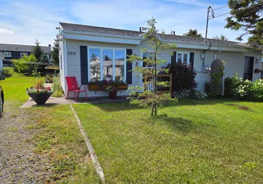 Maison à vendre - 688 Ch. Préville, Matane, G4W 7B9