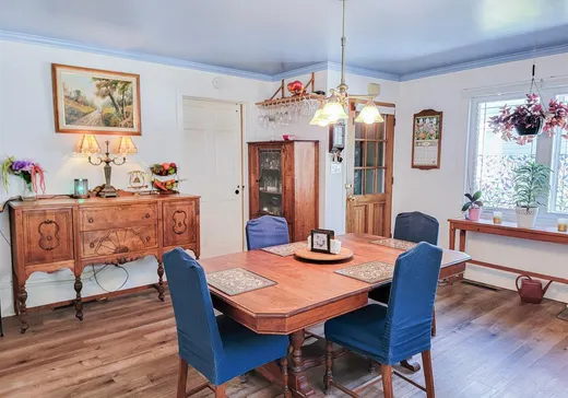 House for sale - 376 Rue St-Antoine, Brownsburg-Chatham, J8G 2X4