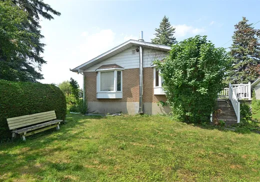 Maison à vendre - 387 Rue Jacques-Cartier, Valleyfield, J6T 4T6