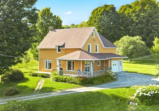 Two or more stories for sale - 85 Ch. Barker, Pointe-Claire (Montreal Island), J0B2H0