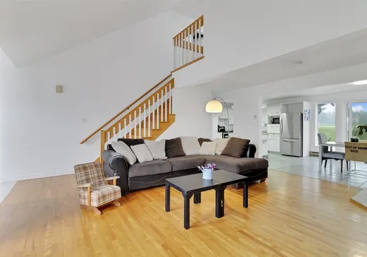 House for sale - 1065 Rue Racine, Valcourt, J0E 2L0