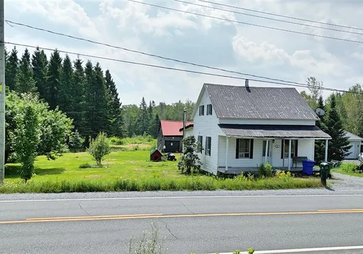 Maison à vendre - 590 Route 275, Saint-Zacharie, G0M 2C0