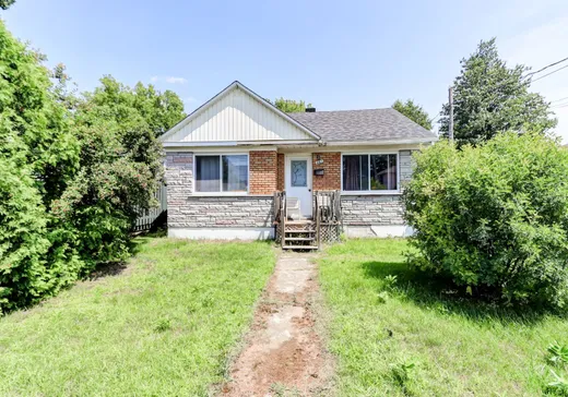 Two or more stories for sale - 861 Rue de Lévis, Saint-Jérôme, J7Z5K1