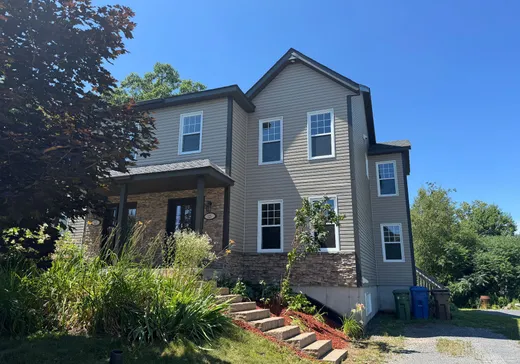 Maison à étages à vendre - 125 Rue Jean-Paul-Lemieux, Cowansville, J2K0G4