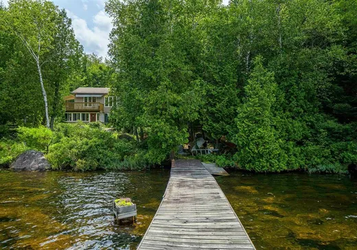 Maison à vendre - 7405 Ch. du Lac-Pilon, Sainte-Adèle, J8B 1N9