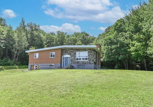 Bungalow for sale - 360 Boul. des Hauteurs, Saint-Jérôme, J7Y5E7