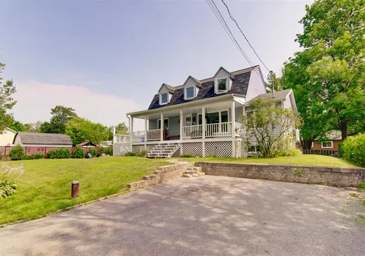 Maison à étages à vendre - 670 Rue Poitras, L'Épiphanie, J5X4K3