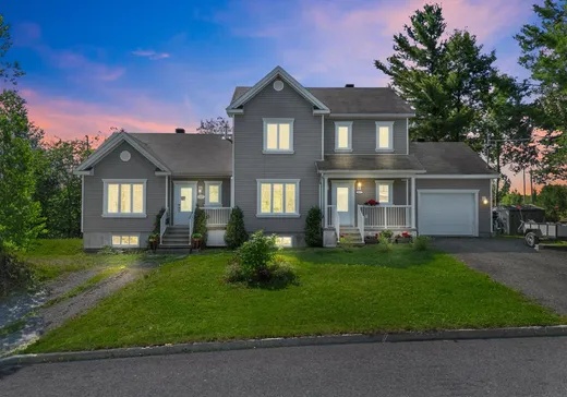 Maison à vendre - 1668Z-1670Z Rue Rodolphe-Paquette, Magog, J1X 0X2