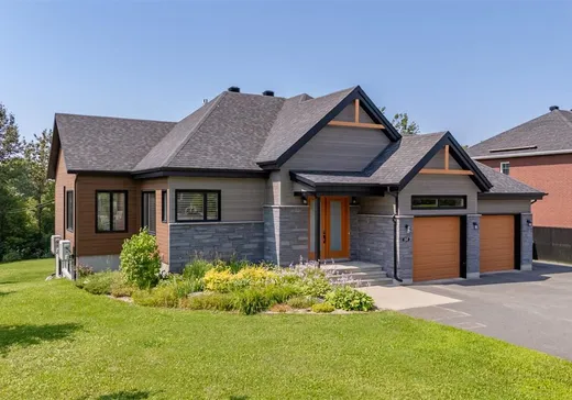 Bungalow for sale - 137 Rue Dancause, Saint-Christophe-D'Arthabaska, G6S0S6
