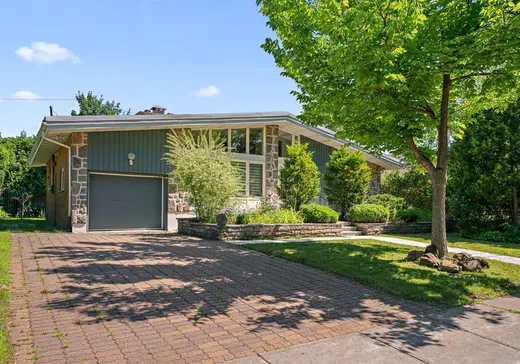 Maison à vendre - 442 Av. Woodlea, Mont-Royal (Île de Montréal), H3P 1R6