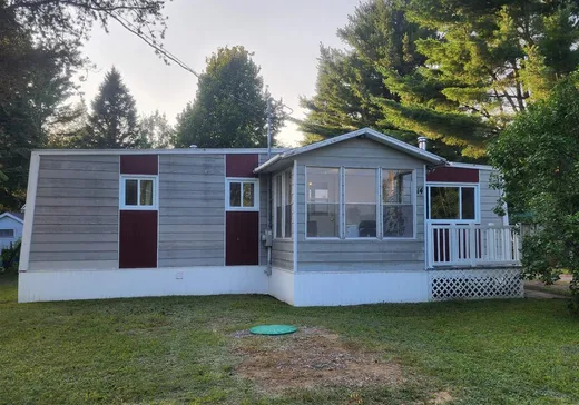 Maison mobile à vendre - 14 Rue des Bouleaux, Saint-Louis-de-Blandford, G0Z1B0