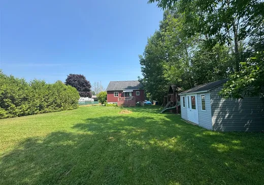 House for sale - 454 Rue Lafleur, Brownsburg-Chatham, J8G 2Y7