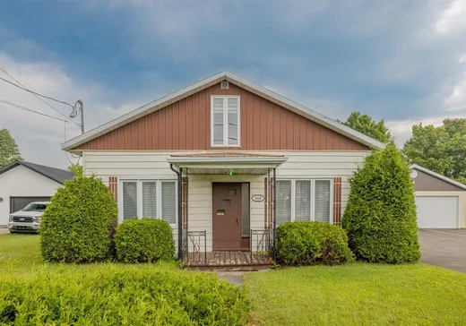 Maison à vendre - 349 Rue Principale, St-Alban, G0A 3B0