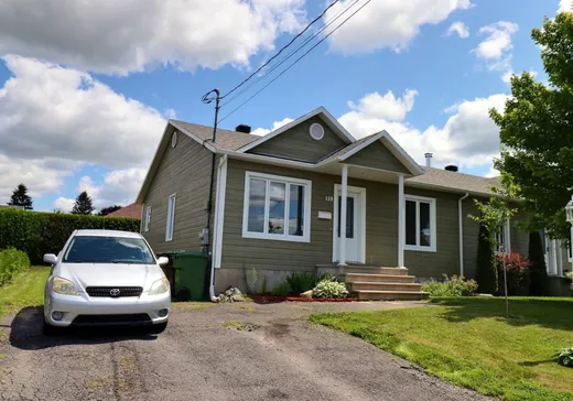 Two or more stories for sale - 119 Rue de Mère-Marie-Pagé, Victoriaville, G6T1R5