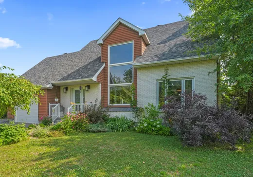 Two or more stories for sale - 181 Route St-Philippe, St-Roch-De-LAchigan, J0K3H0