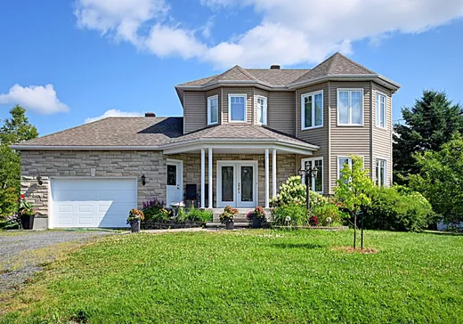 Two or more stories for sale - 1309 7e Rue, Saint-Côme-Linière, G0M1J0