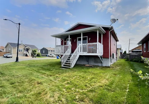 House for sale - 730 Av. Miquelon, Amos, J0Y 1Z0