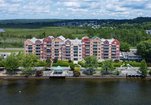 Condo for sale - 1220-401 Rue Principale O., App. 401, Magog, J1X 2B8