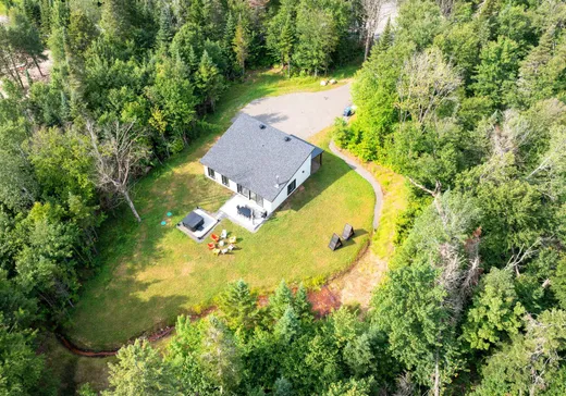 House for sale - 787 Ch. Régimbald, St-Donat-De-Montcalm, J0T 2C0