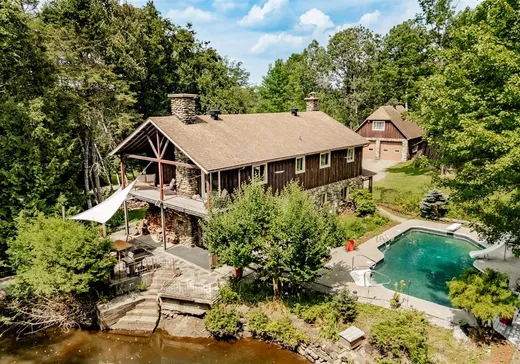 Two or more stories for sale - 27 Rue du Cardinal-Lavigerie, Sherbrooke, J1M0A2