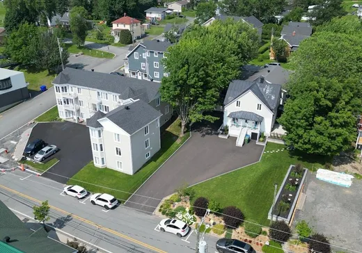 Maison à vendre - 202 2e Avenue, Lac-Etchemin, G0R 1S0