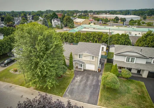 Maison à vendre - 1095 Rue Charles-Olivier, Boisbriand, J7G 2Z5
