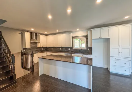 Maison à vendre - 130 Rue Principale, Grenville, J0V 1J0