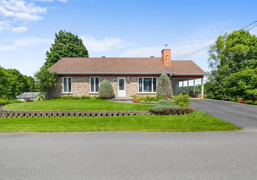 Bungalow for sale - 635 7e Rue, St-Malachie, G0R3N0