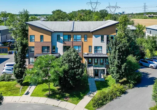 Condo à vendre - 3603 Rue Fernand-Flipot, St-Hubert, J3Y 0M7