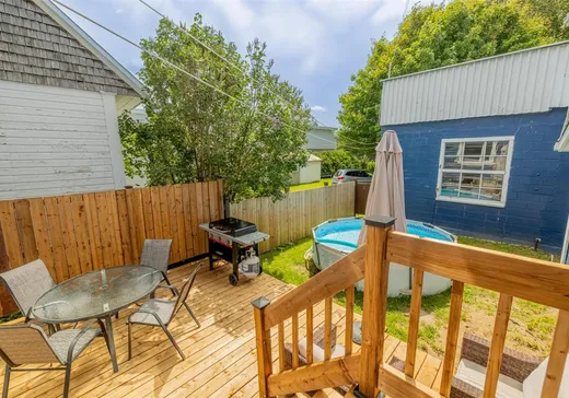 Maison à vendre - 575 Av. Principale, Saint-Marc-des-Carrières, G0A 4B0