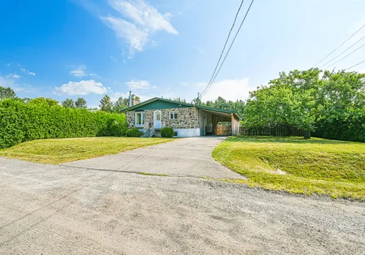 Two or more stories for sale - 1002 Rue Paquette, Prévost, J0R1T0
