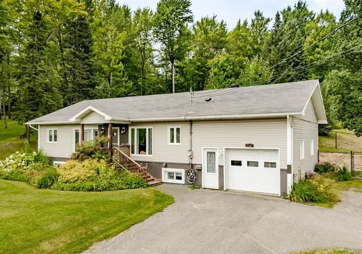 Fermette à vendre - 1163Z Route 141, Coaticook, J1A 2S5