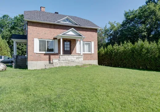 Two or more stories for sale - 777 Ch. du Chenal-du-Moine, Ste-Anne-De-Sorel, J3P5N3