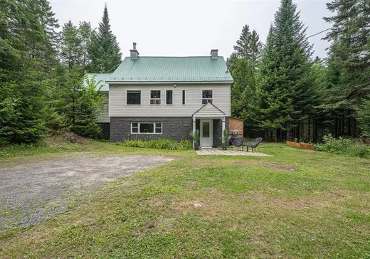 Maison à étages à vendre - 1785 Côte St-Gabriel O., Saint-Sauveur, J0R1R1
