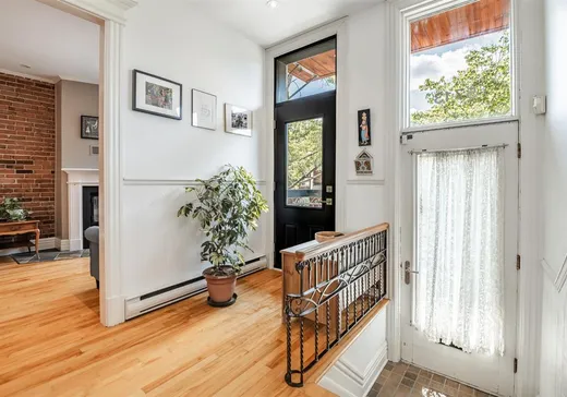 Condo à vendre - 5713 Rue Hutchison, App. 202, Montréal (Plateau-Mont-Royal), H2V 4B5