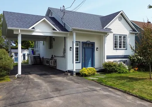 Maison à vendre - 603 Rue St-Édouard, Sherbrooke, J1R 0T7