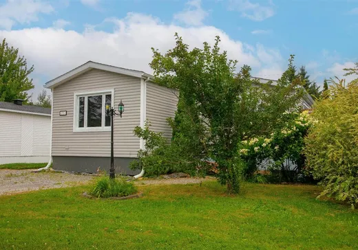 Loft à vendre - 2551 Rue Bonneville, Sherbrooke, J1R 0H1