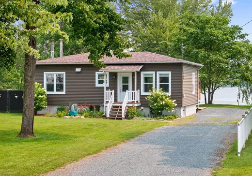 Bungalow à vendre - 232A Rue Larochelle, Val des Sources, J1T3M7